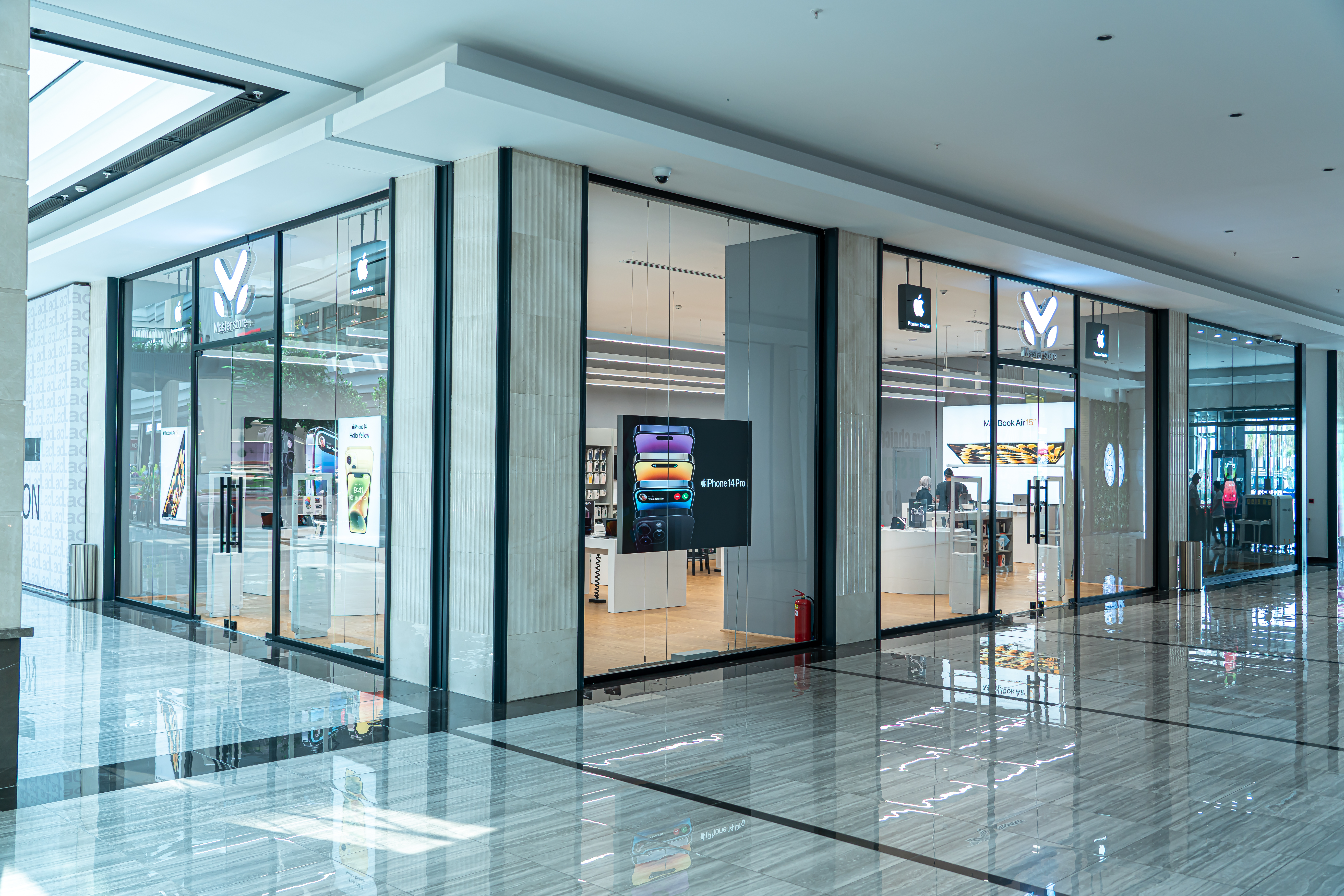 Multi-Brand Accessories Distribution